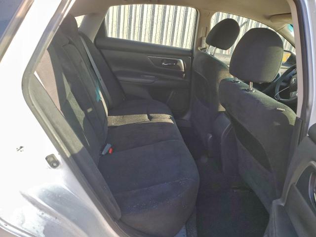 Nissan Altima 2.5 Image 4