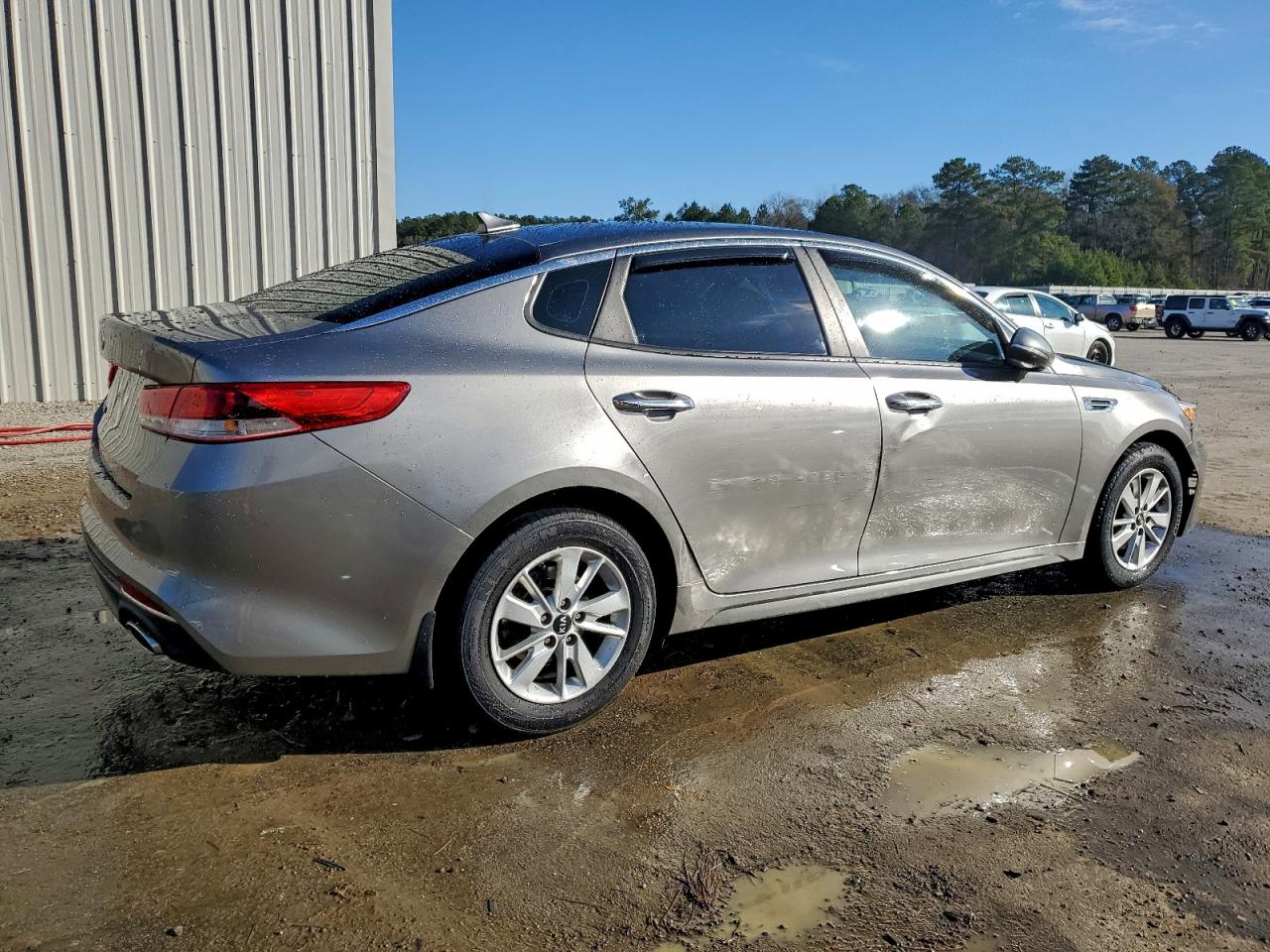 Kia Optima Lx Image 4