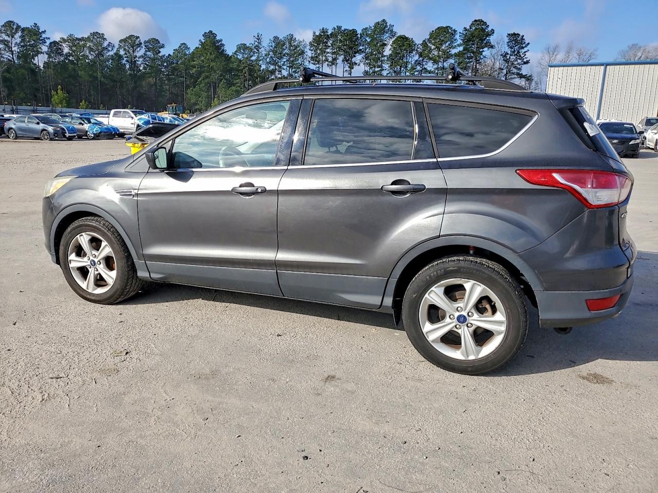 Ford Escape Se Image 12