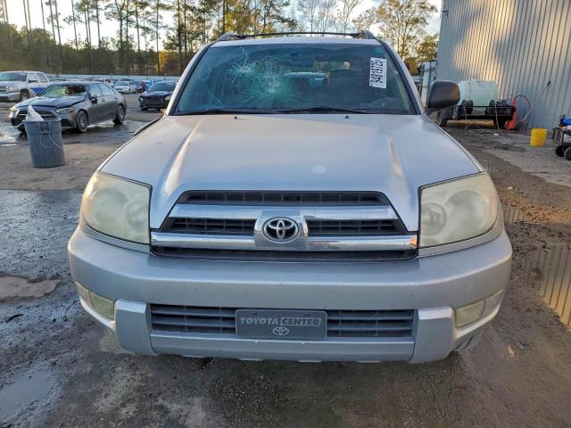 Toyota 4Runner Sr5 Image 3