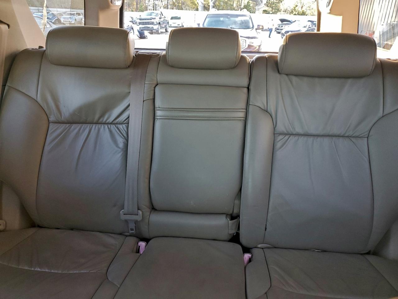 Toyota 4Runner Sr5 Image 10