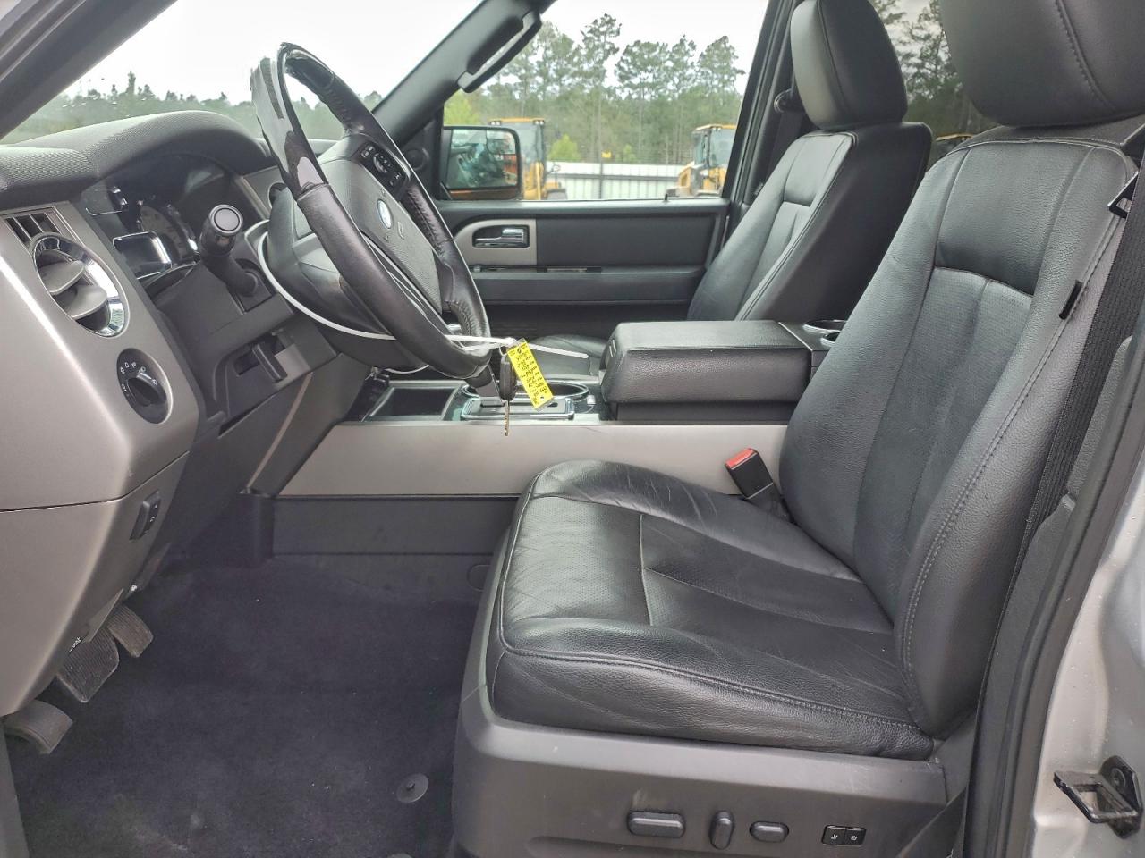 Ford Expedition Limited Image 9