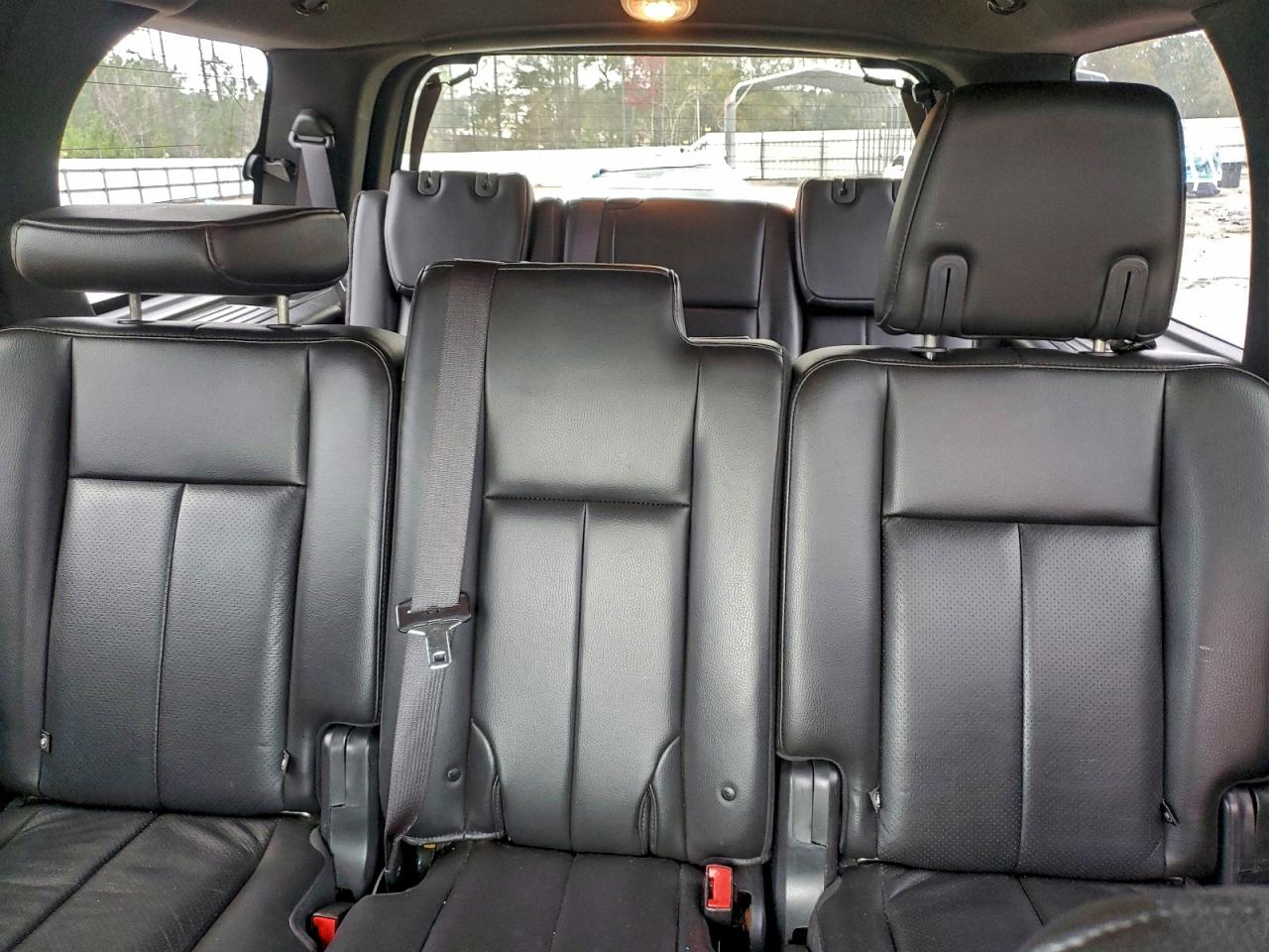 Ford Expedition Limited Image 8