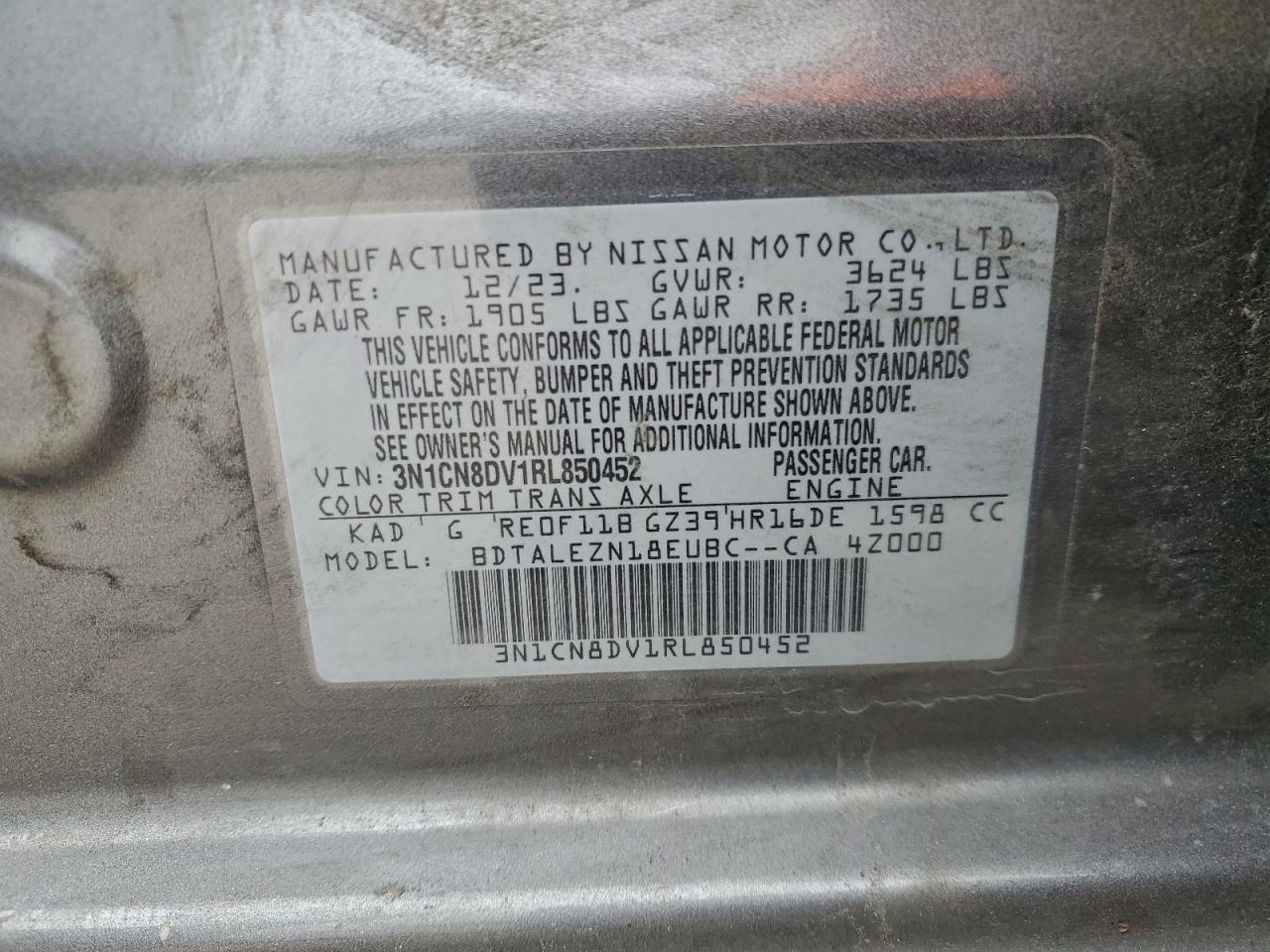 Nissan Versa S Image 5