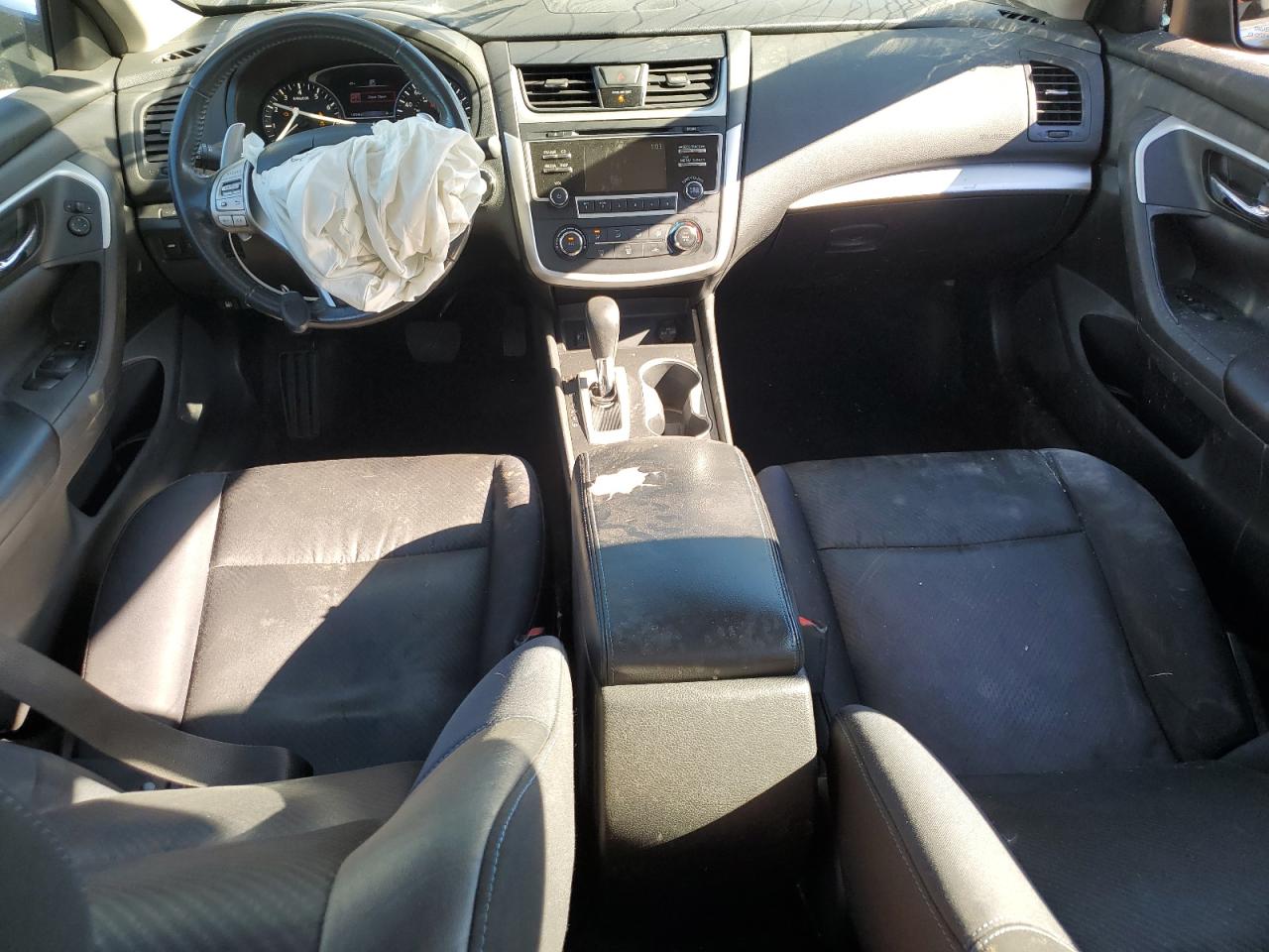Nissan Altima 2.5 Image 9