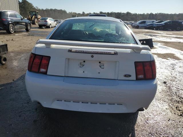 Ford Mustang Image 11