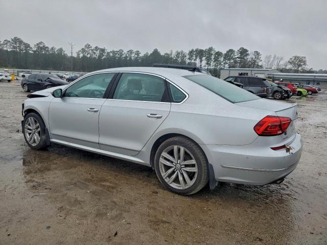 Volkswagen Passat Sel Image 11