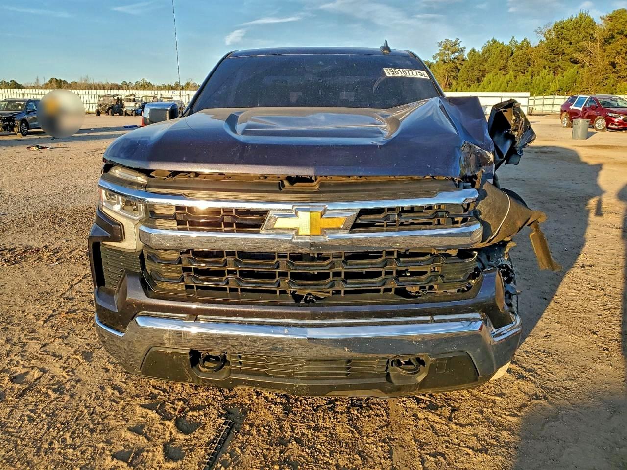 Chevrolet Silverado K1500 Lt Image 7