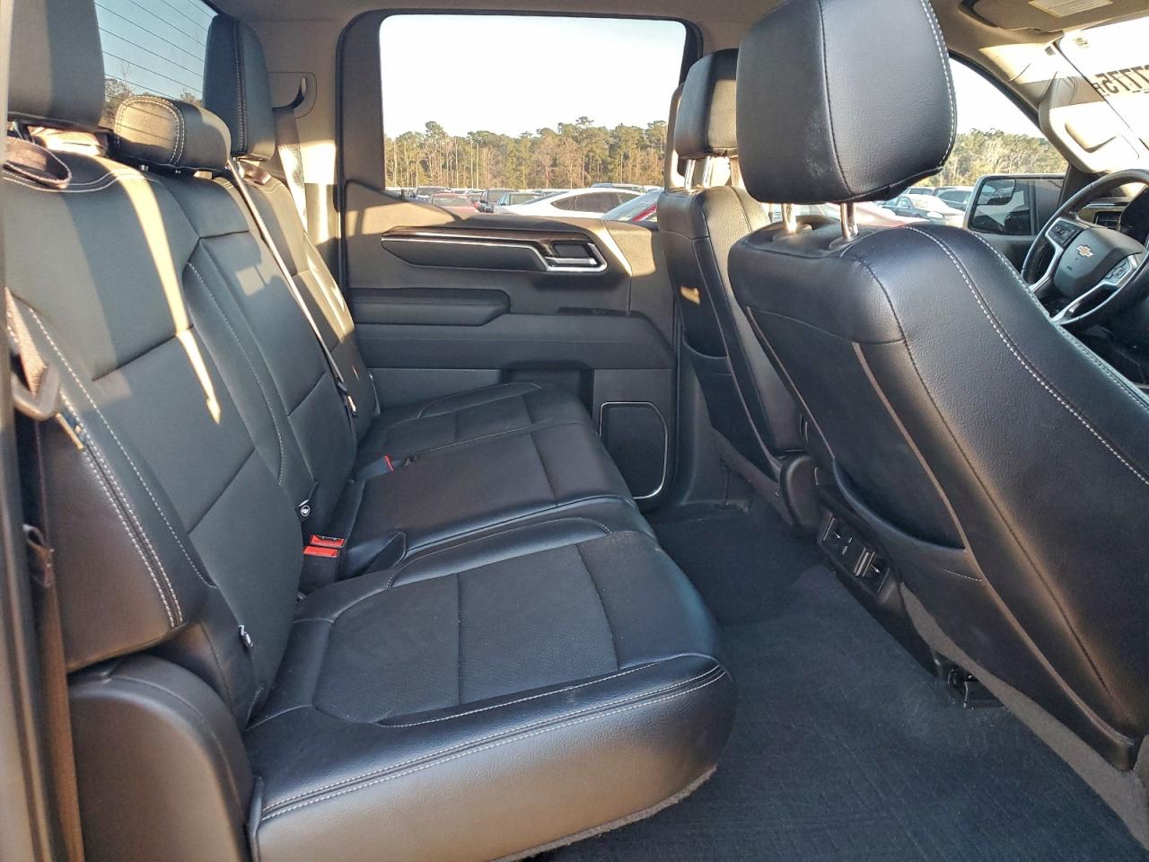 Chevrolet Silverado K1500 Lt Image 12