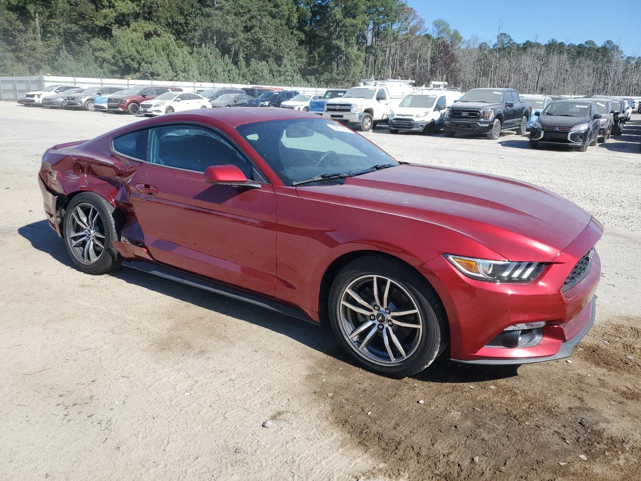 Ford Mustang Image 12