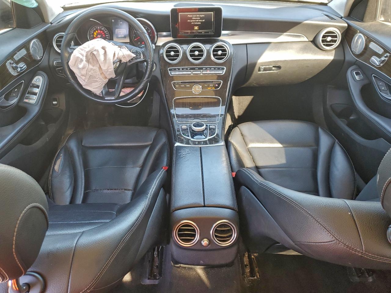 Mercedes-Benz C-Class 300 4matic Image 13