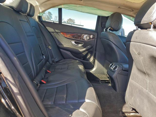 Mercedes-Benz C-Class 300 4matic Image 11