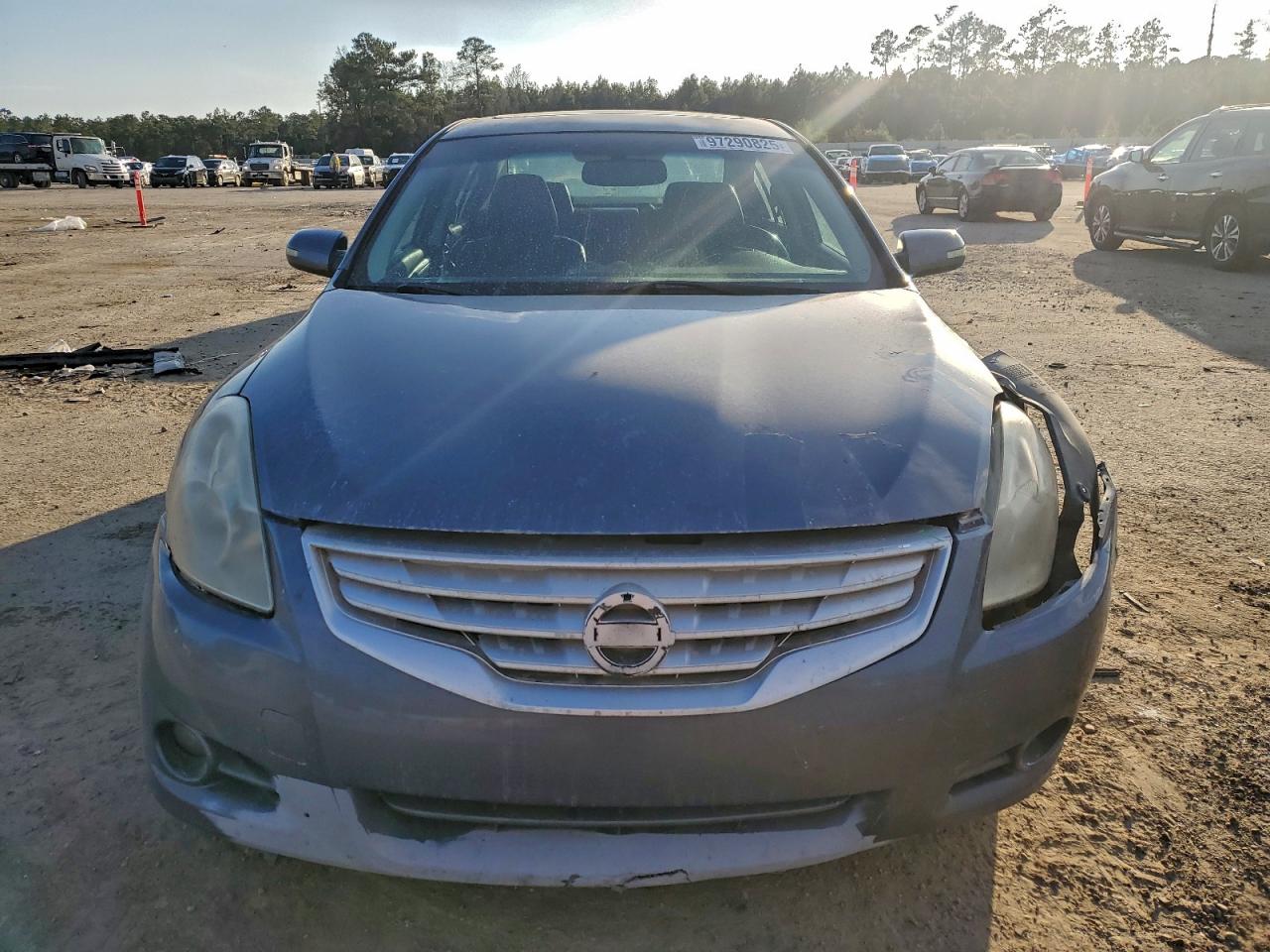 Nissan Altima Sr Image 3