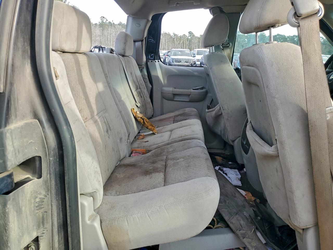 Chevrolet Silverado K1500 Image 11