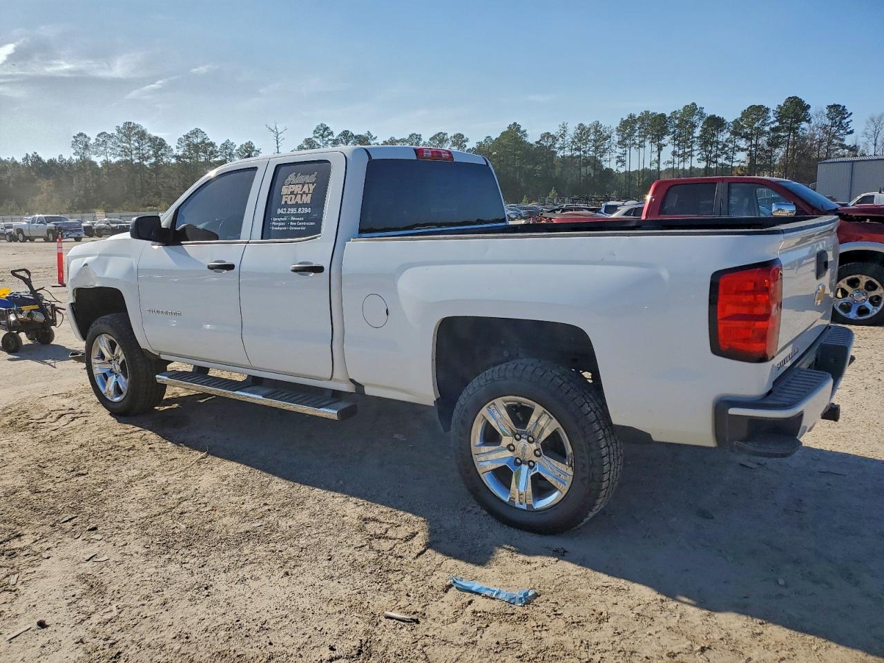 Chevrolet Silverado C1500 Custom Image 12