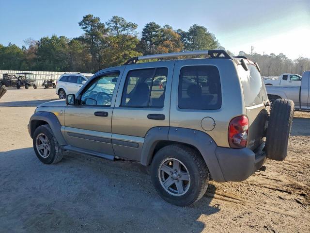 Jeep Liberty Renegade Image 4