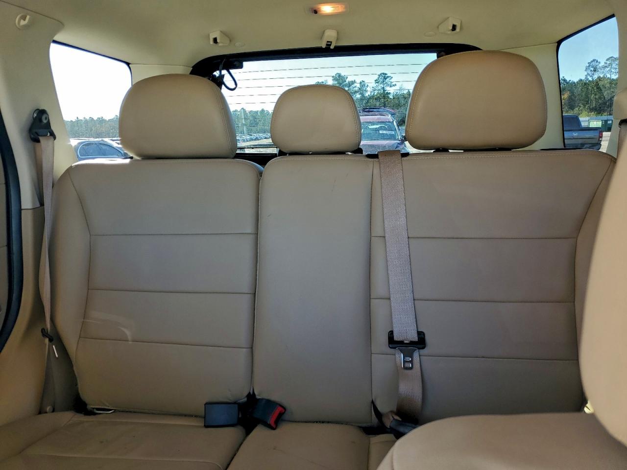 Ford Escape Limited Image 2