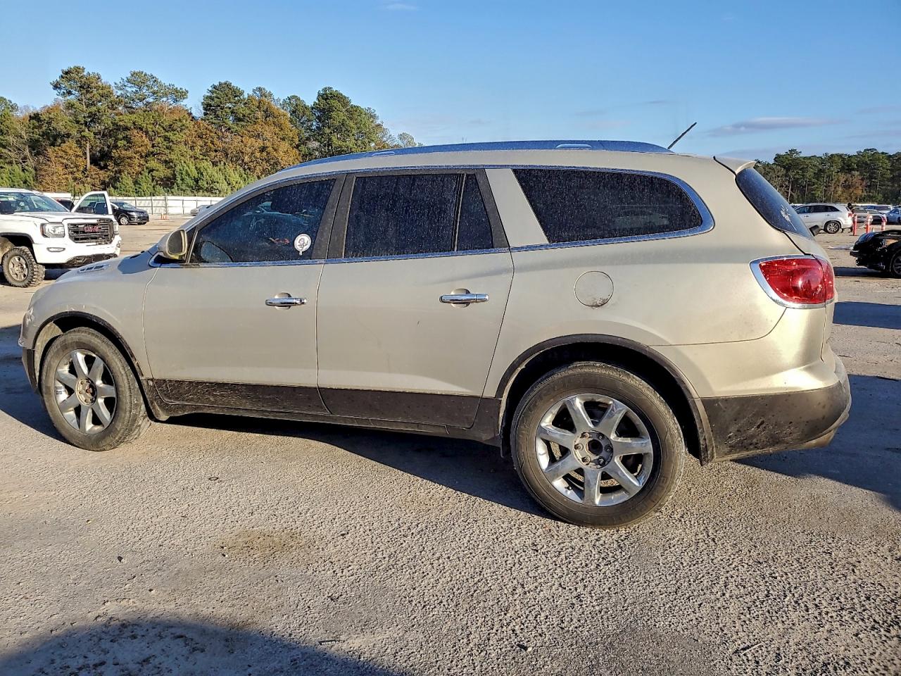 Buick Enclave Cxl Image 2