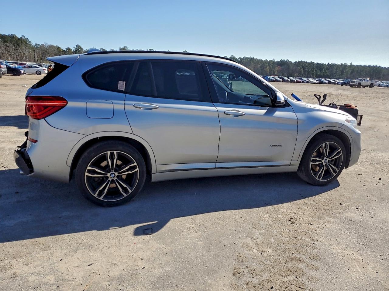 BMW X Series Xdrive28i Image 10