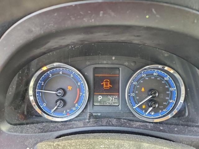 Toyota Corolla L Image 8