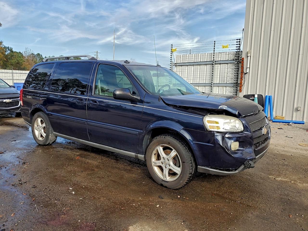 Chevrolet Uplander Lt Image 12