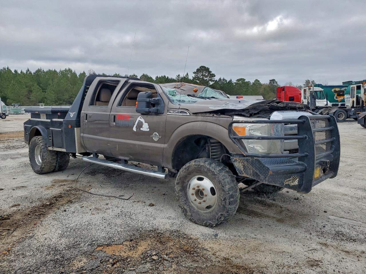 Ford F-350 Super Duty Image 12