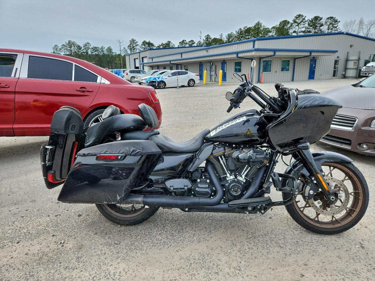 Harley-Davidson Fltrxst Image 1