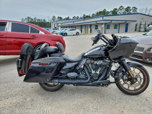  Salvage Harley-Davidson Fltrxst