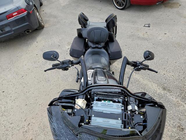 Harley-Davidson Fltrxst Image 5