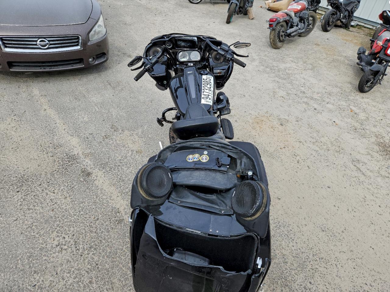 Harley-Davidson Fltrxst Image 4