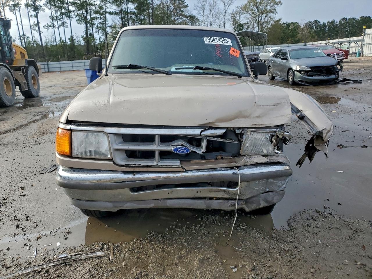 Ford Ranger Super Cab Image 2