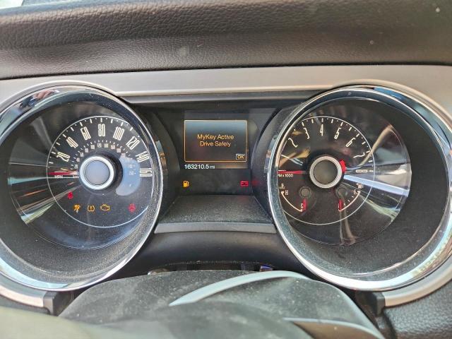 Ford Mustang Image 10