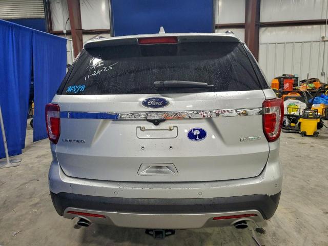 Ford Explorer Limited Image 5