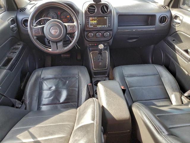 Jeep Patriot Latitude Image 6