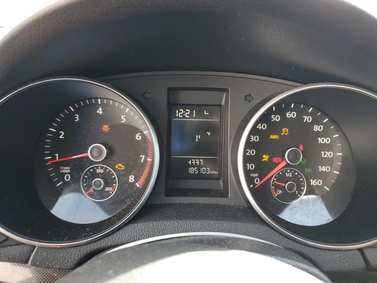 Volkswagen Jetta S Image 7