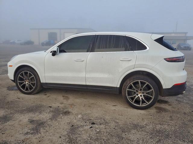 Porsche Cayenne S Image 6