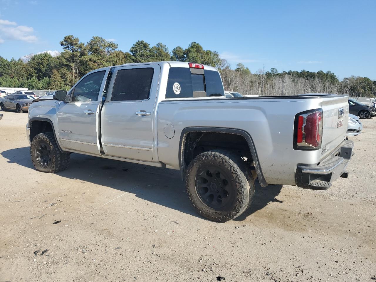 GMC Sierra K1500 Slt Image 12