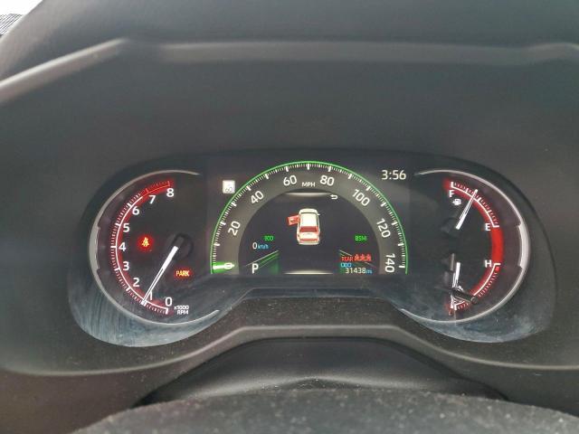 Toyota RAV4 Xle Premium Image 8