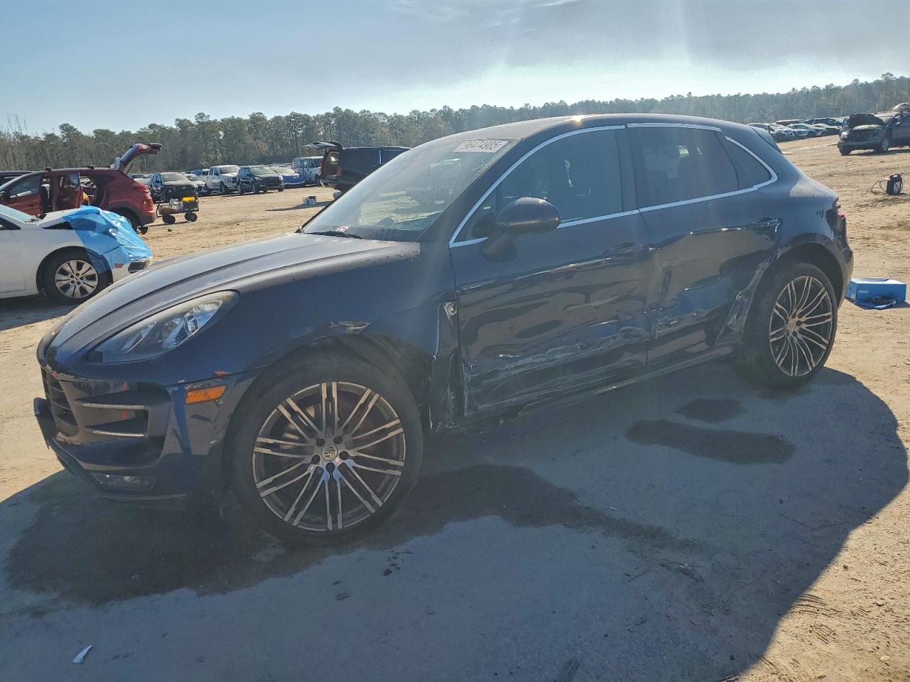 Porsche Macan Turbo Image 1