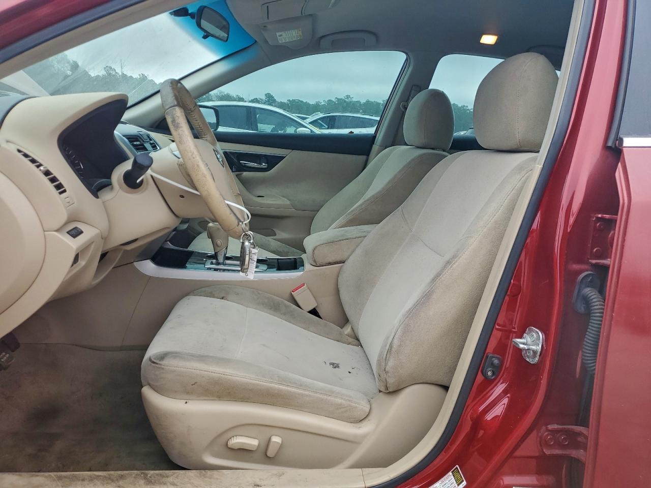 Nissan Altima 2.5 Image 8