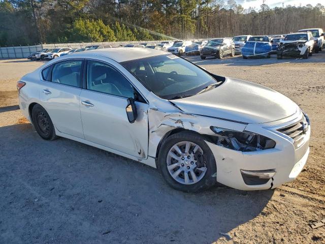 Nissan Altima 2.5 Image 12