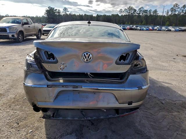 Volkswagen CC Sport Image 7