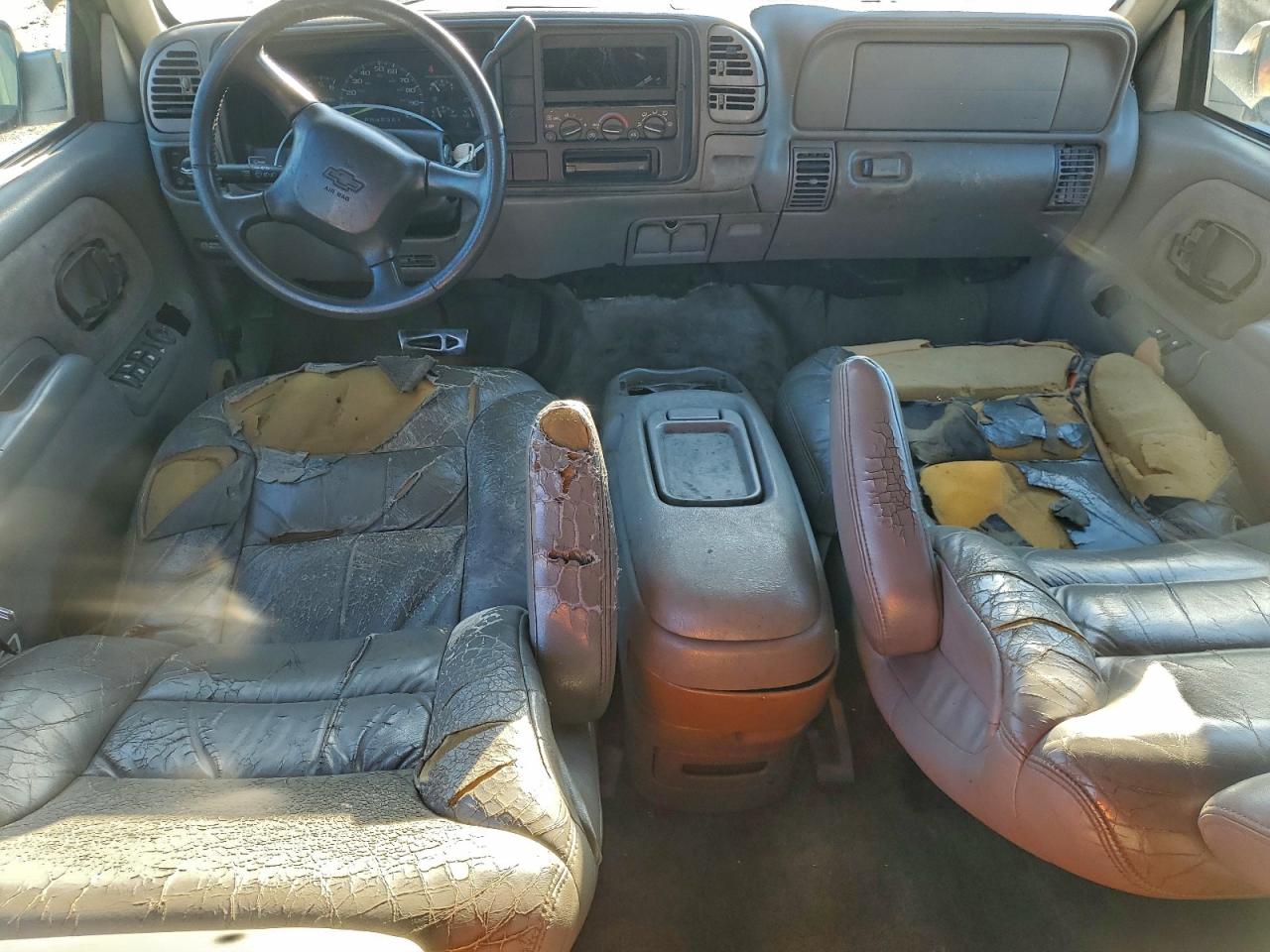 Chevrolet Tahoe C1500 Image 7