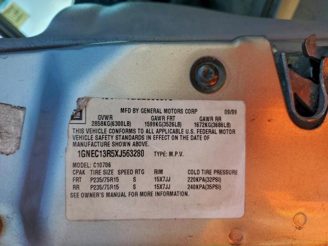 Chevrolet Tahoe C1500 Image 12