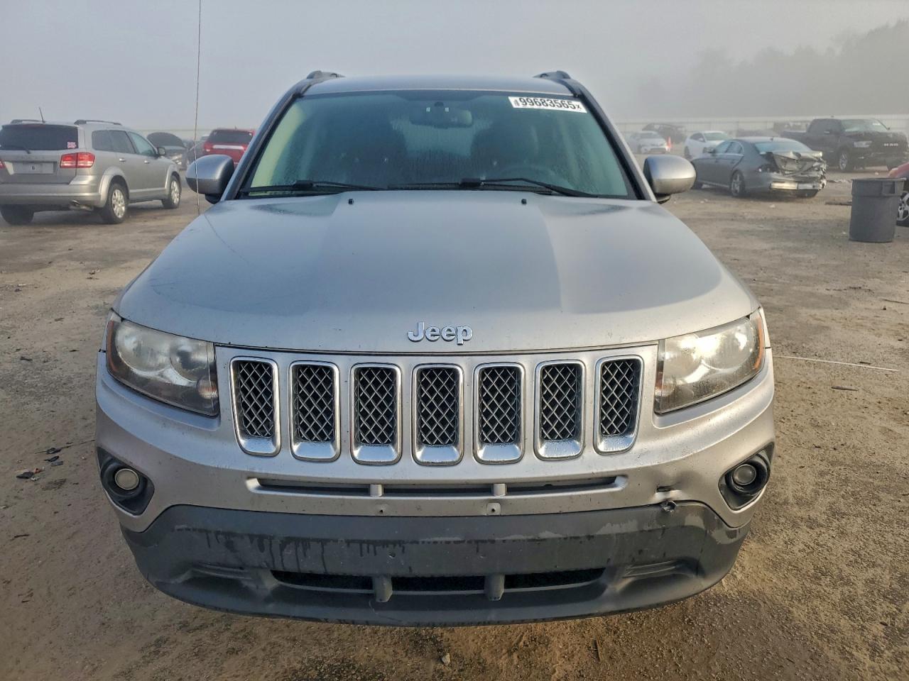 Jeep Compass Latitude Image 13