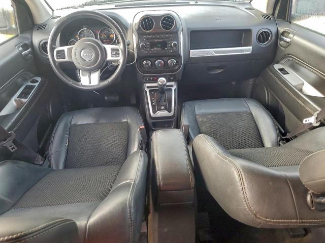 Jeep Compass Latitude Image 4