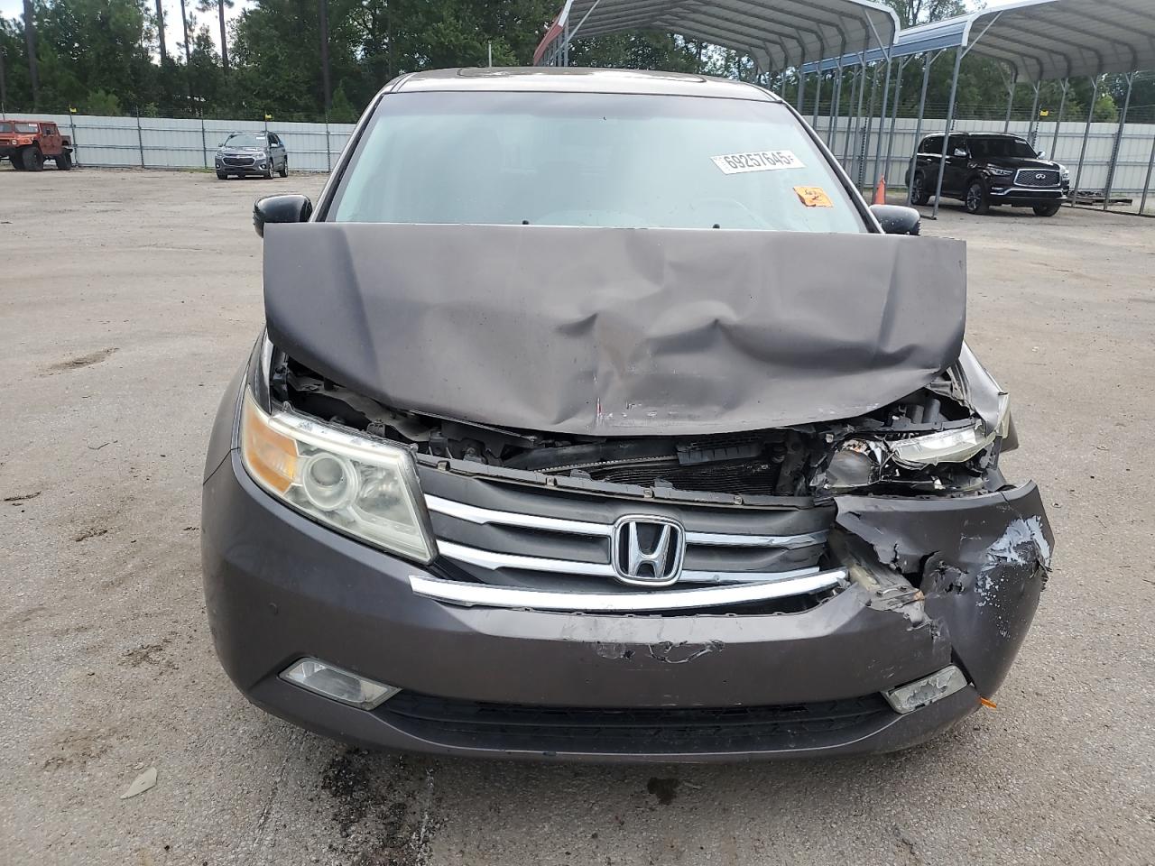 Honda Odyssey Touring Image 7