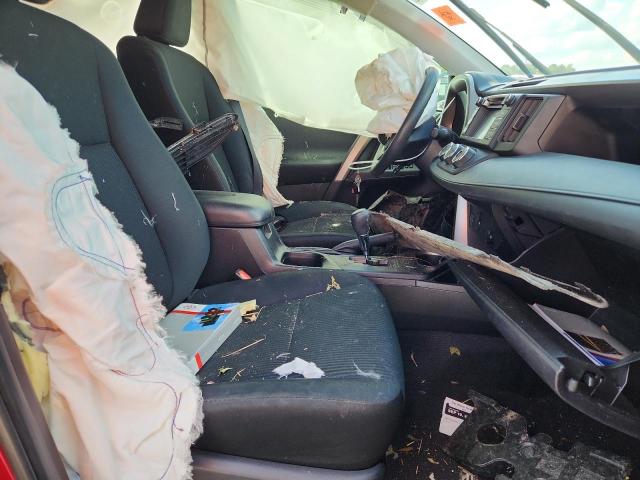 Toyota RAV4 Le Image 11