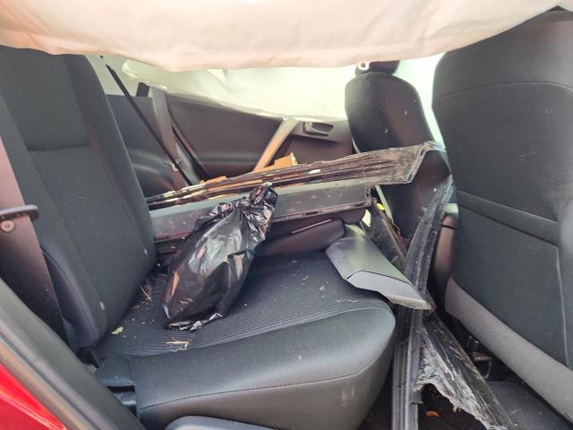 Toyota RAV4 Le Image 3