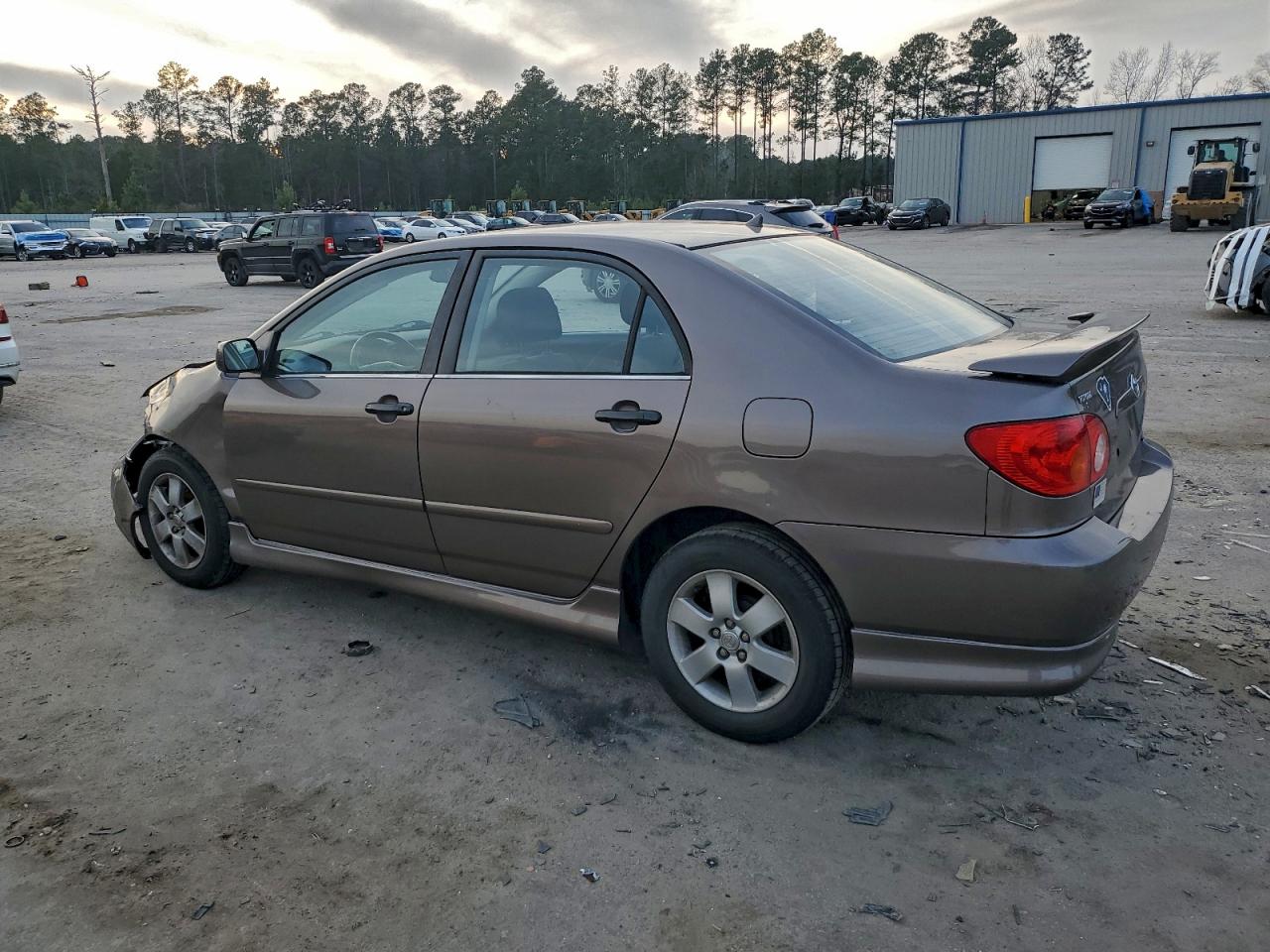 Toyota Corolla Ce Image 4